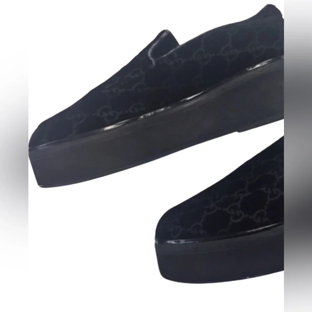 GUCCI Black Suede Double G Platform Loafers - Picture 3 of 13
